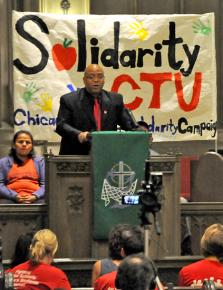 CTU Recording Secretary Michael Brunson speaks out for quality public schools at a town hall forum